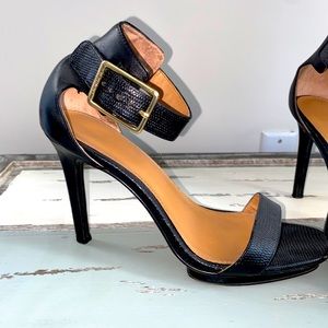Calvin Klein Vivian Sandal size 9